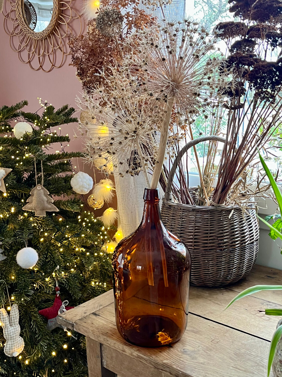 Give me amber Jeanne.