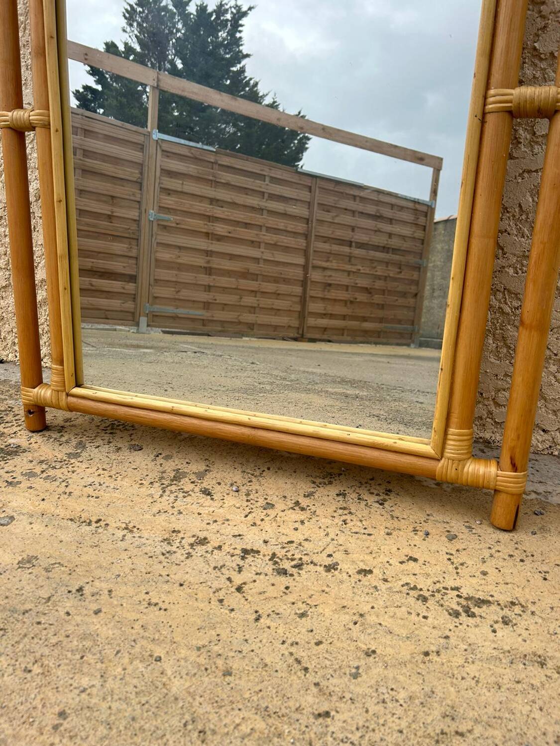 Miroir en bois et rotin