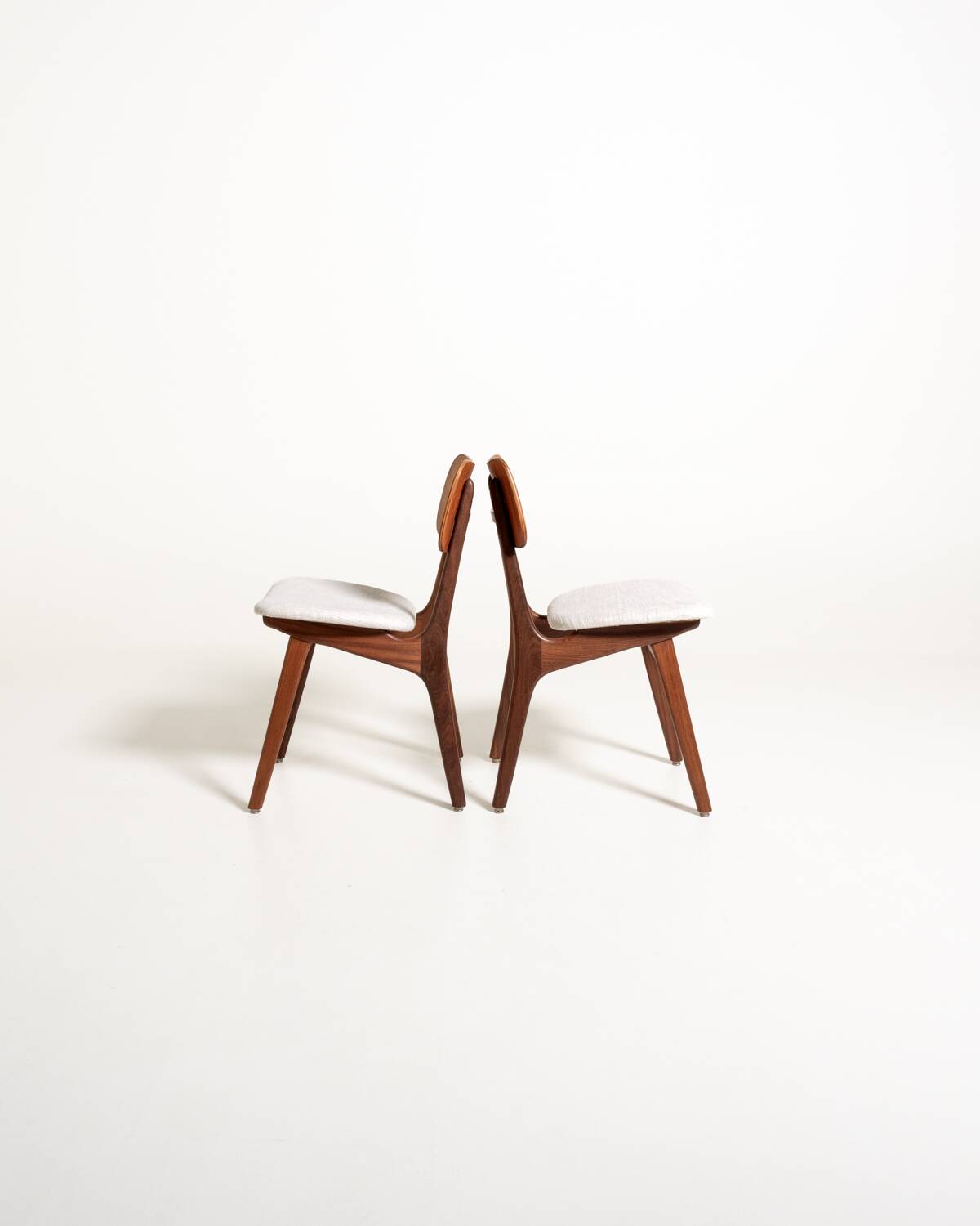 Pair of chairs by Arne Hovmand-Olsen for Boltinge, 1960s