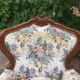 Baroque-style floral lounge