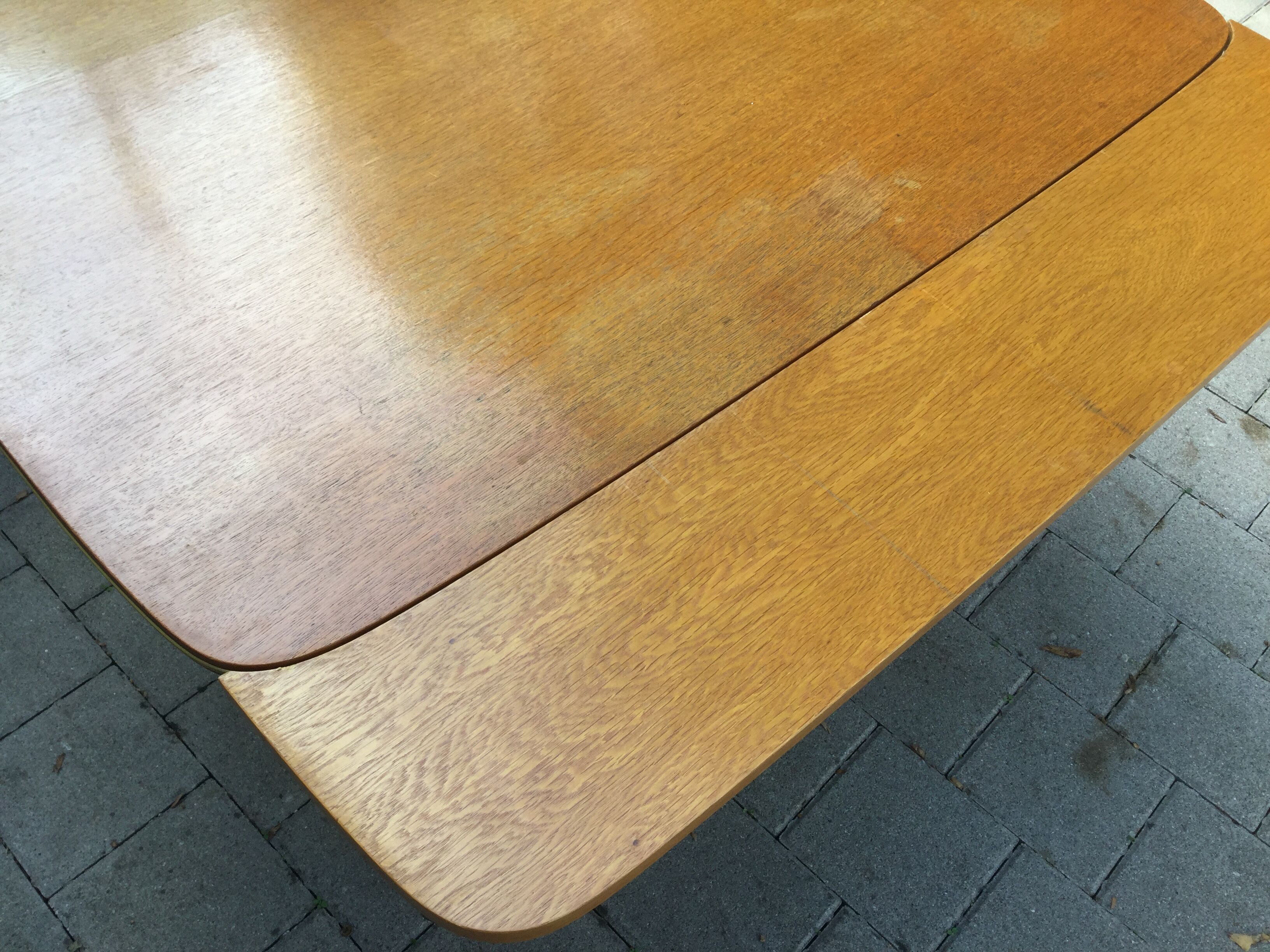 Table system "up and down"