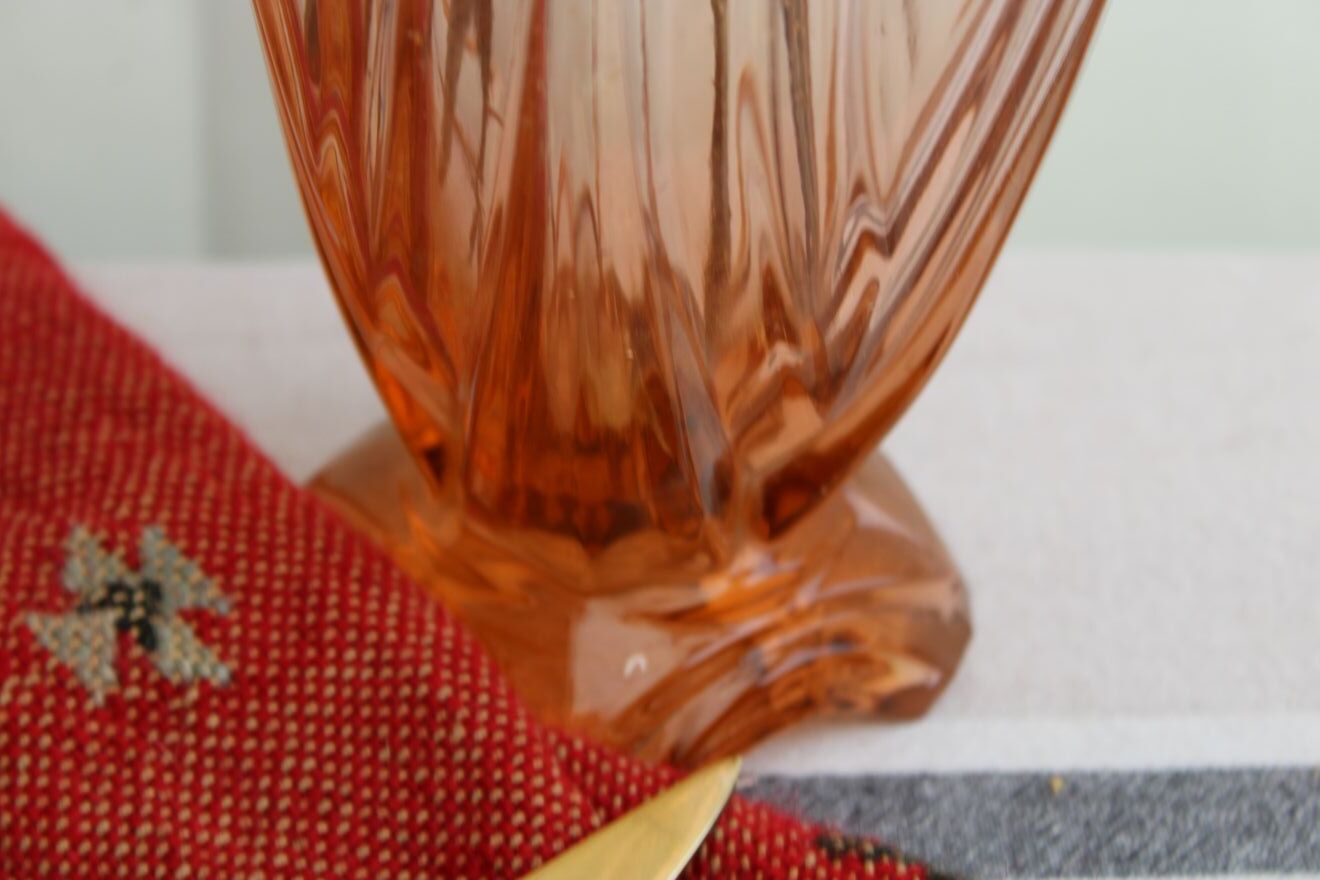 Glass vase
