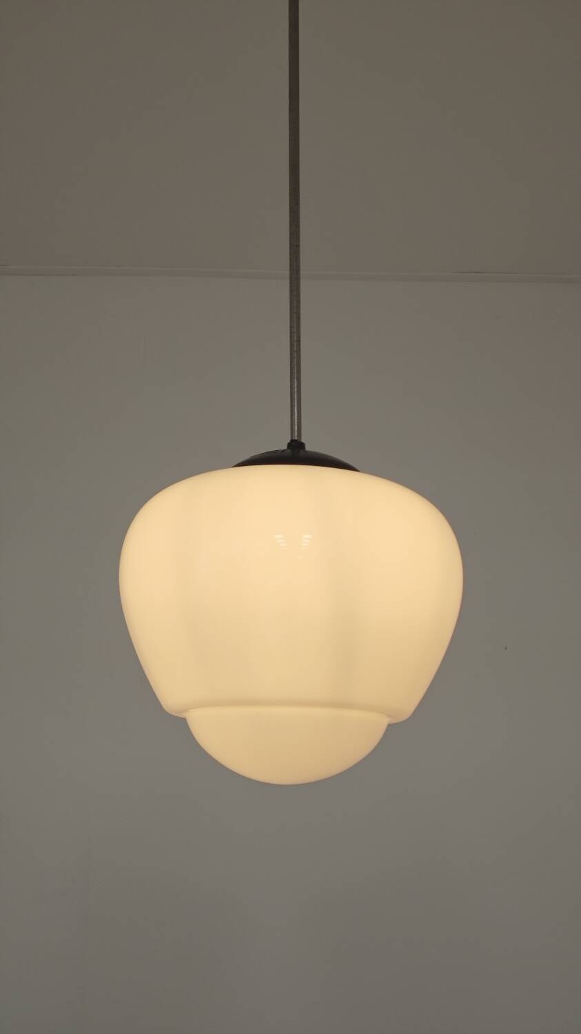 Czechoslovak opaline and Bakelite Bauhaus suspension