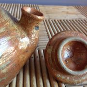 Teapot in sandis