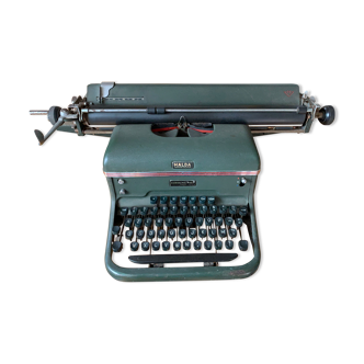 Typewriter 1953 Halda