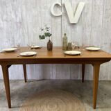 Scandinavian table