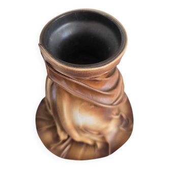 Vase artisanale en cuire drapé artistique funky made en france