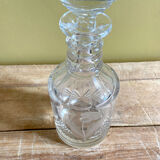 Large engraved and chiseled crystal decanter