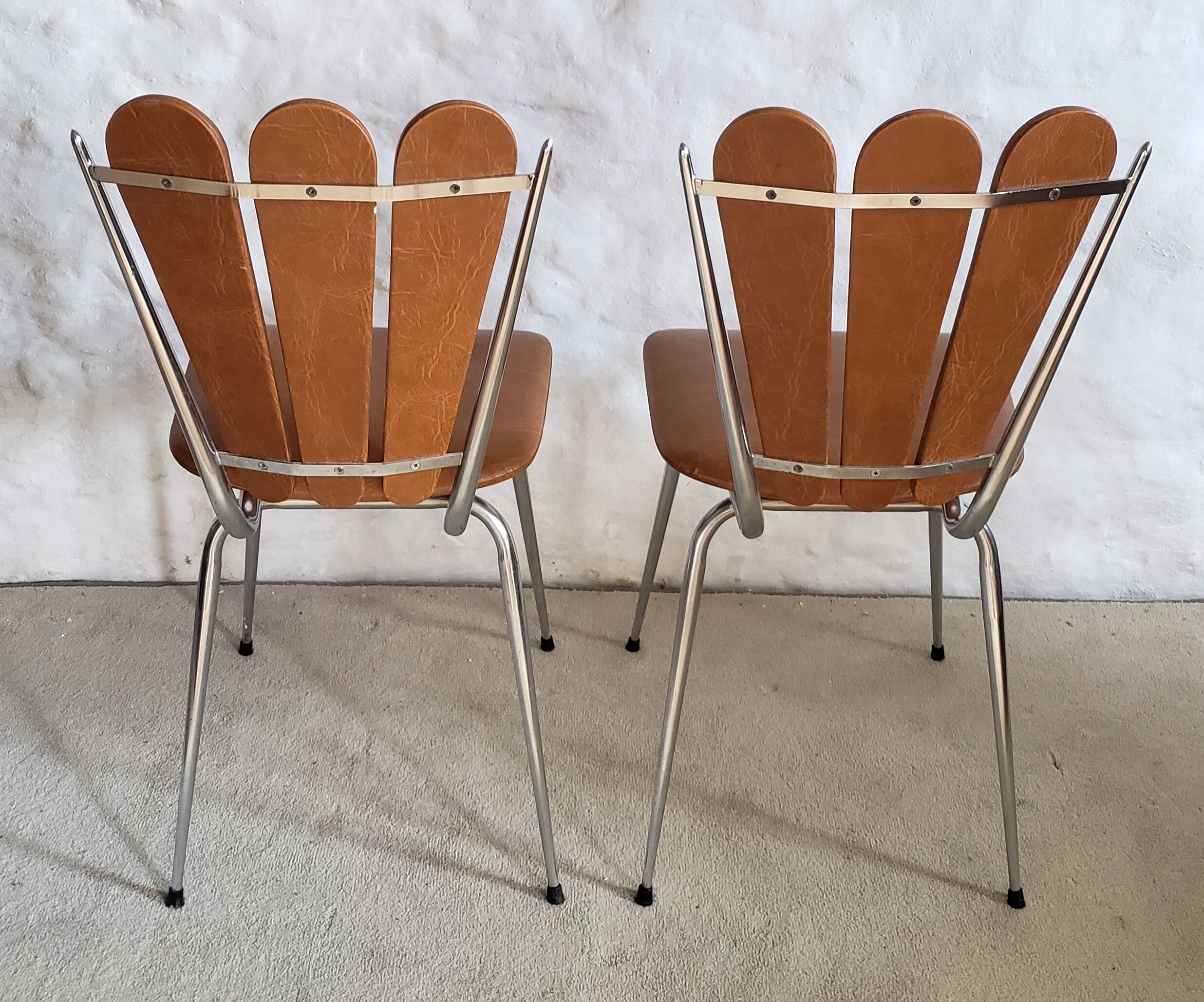 Pair of fan chairs