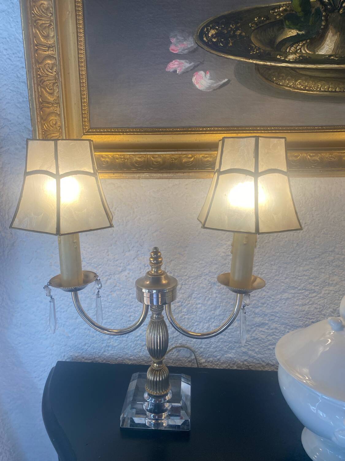 Set of 2 crystal lamps with mother-of-pearl shades