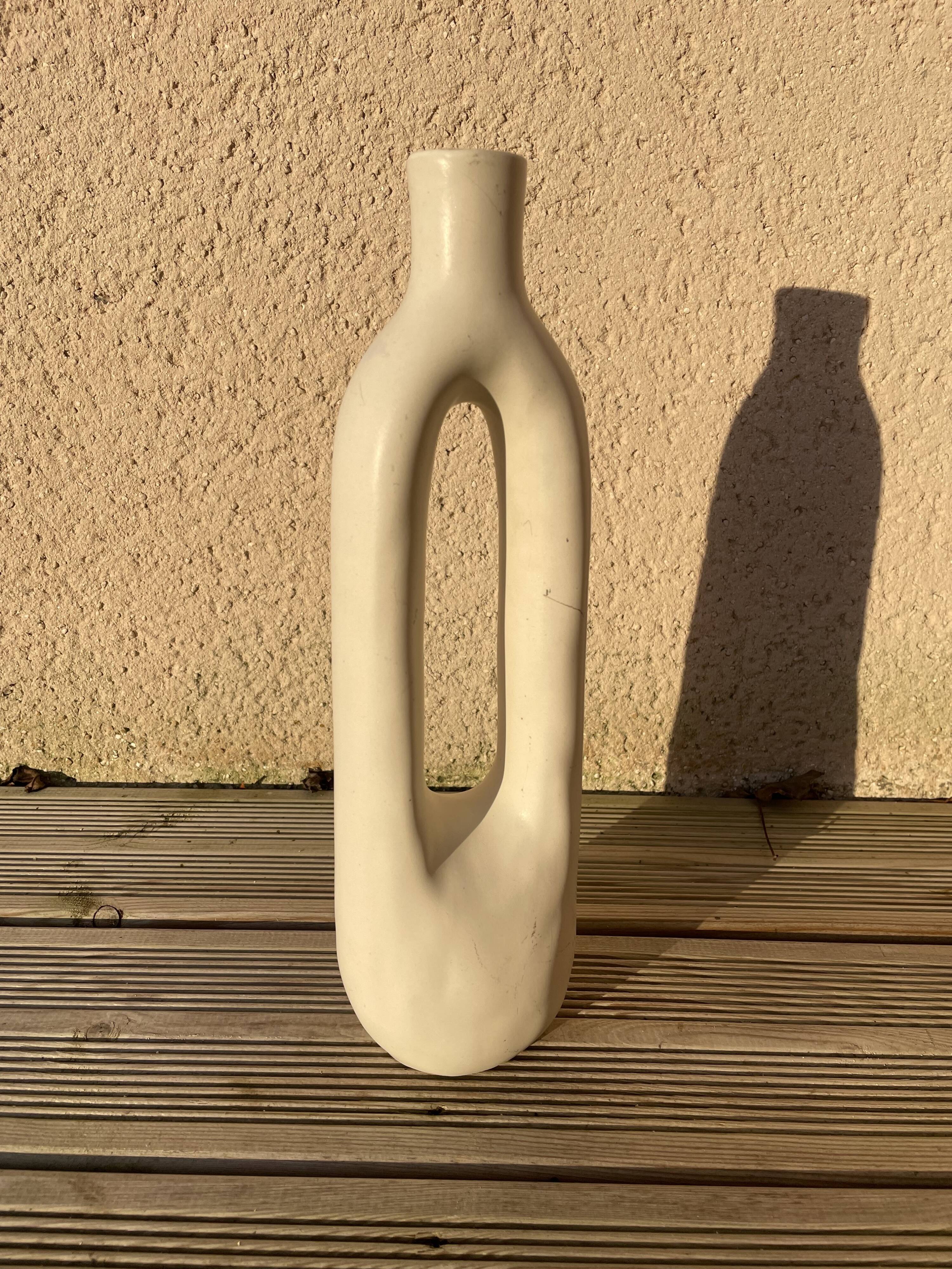 Set of 18 decorative items