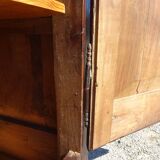 Armoire en noyer époque Louis Philippe