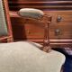 Fauteuil cabriolet velours vert d'époque XVIIIe Louis XVI