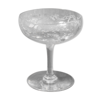Ancienne coupe à champagne