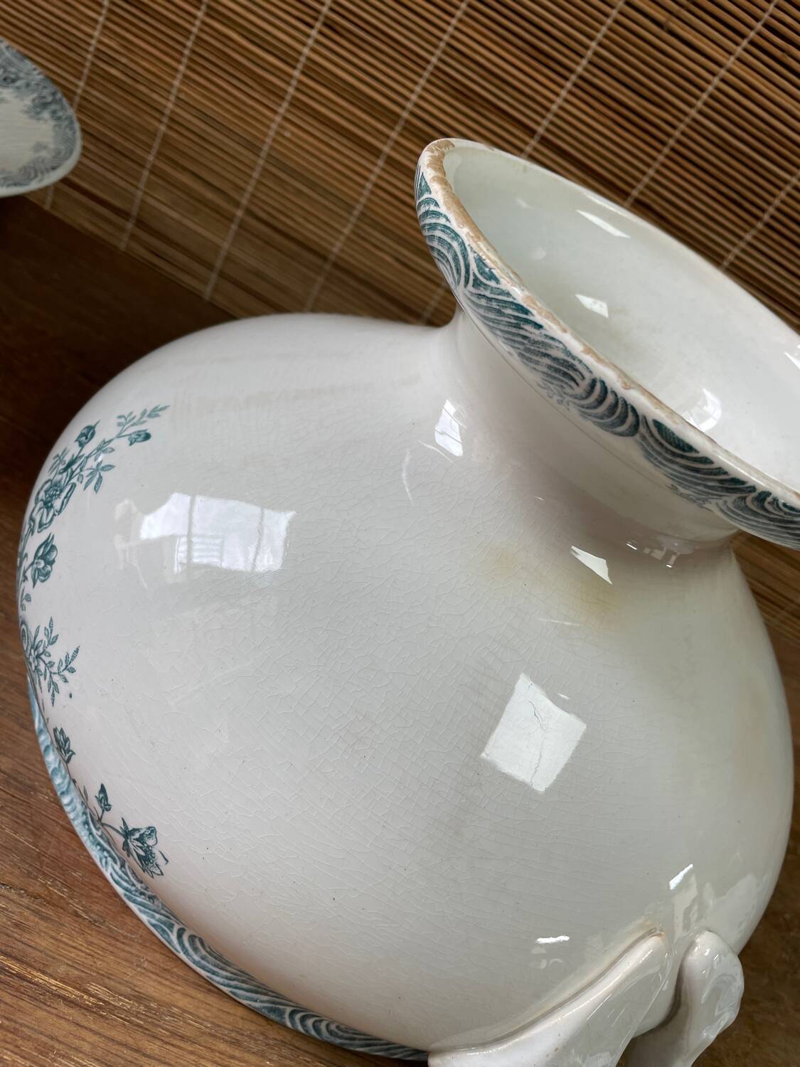 St-Amand soup tureen A. Lebacqz & M. Bouchart Rocaille model