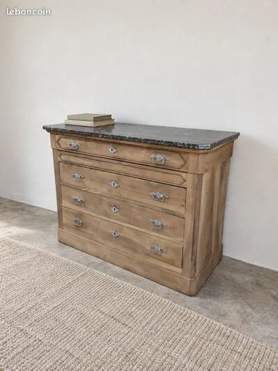 Antique wooden commode with black marble – 125 cm