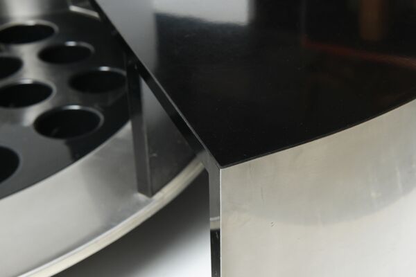 Table basse tournante Harry’s bar par Massimo Papiri pour Mario Sabot Italie Années 1970