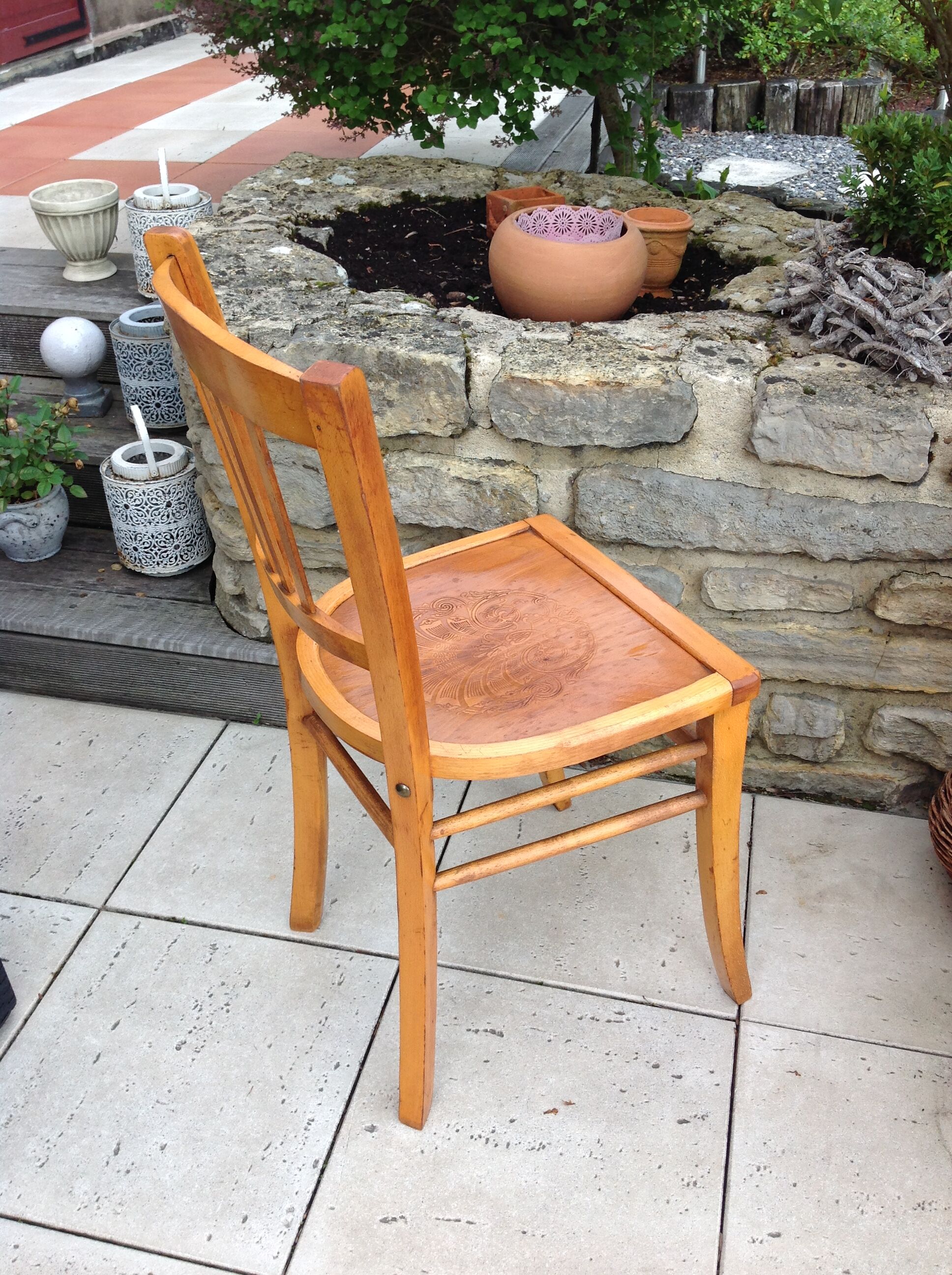 Bistro Chair with rosette/vintage years 40-50