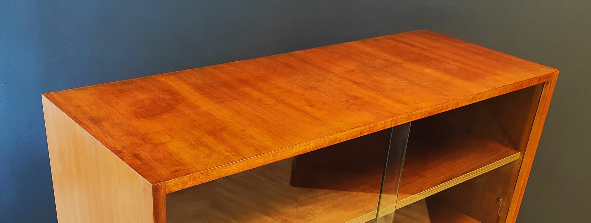 Mid century display cabinet vintage