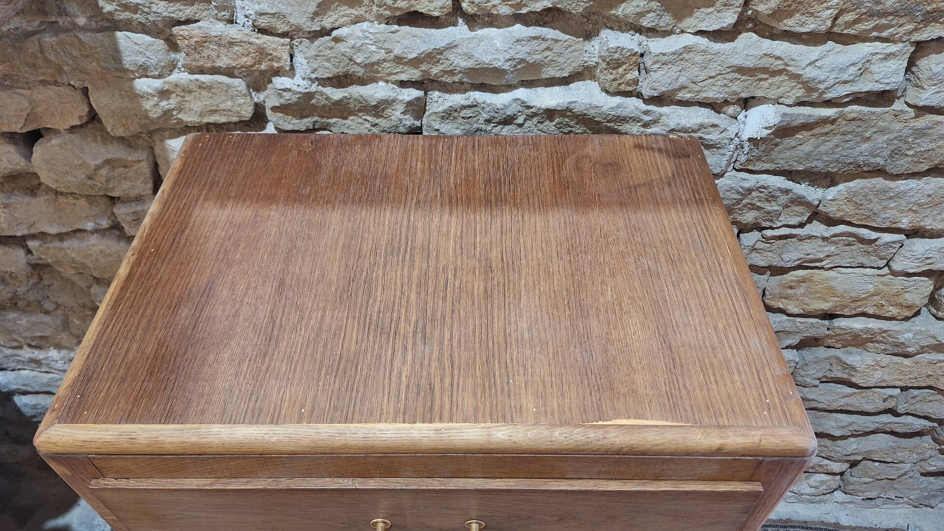 Vintage chest of drawers