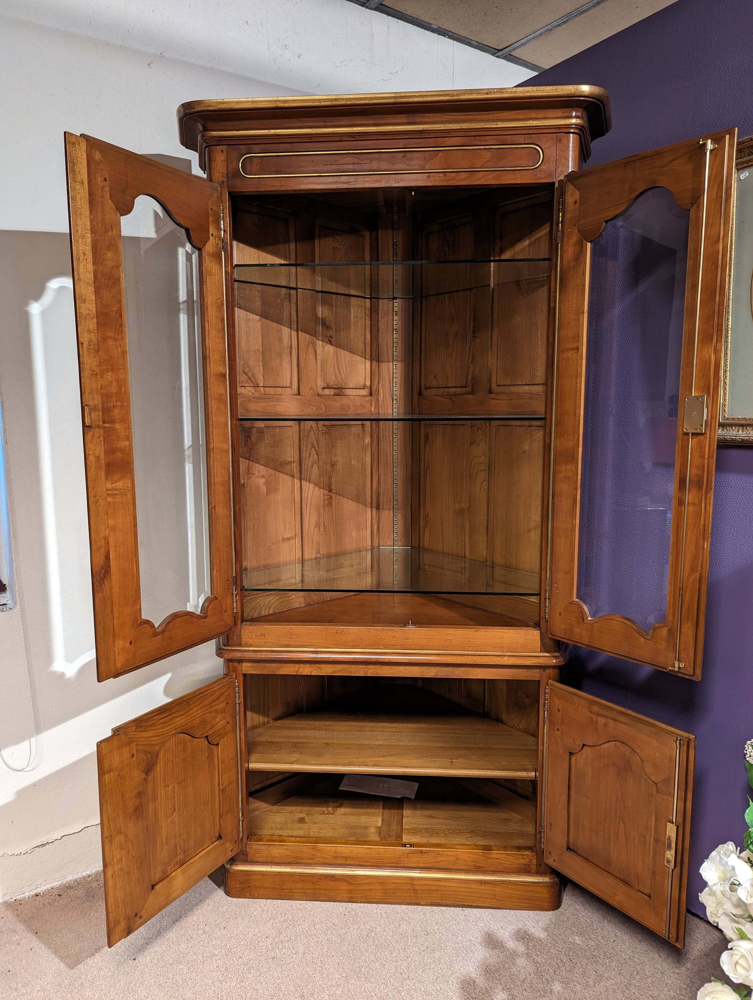 Encoignure louis XV bois doré