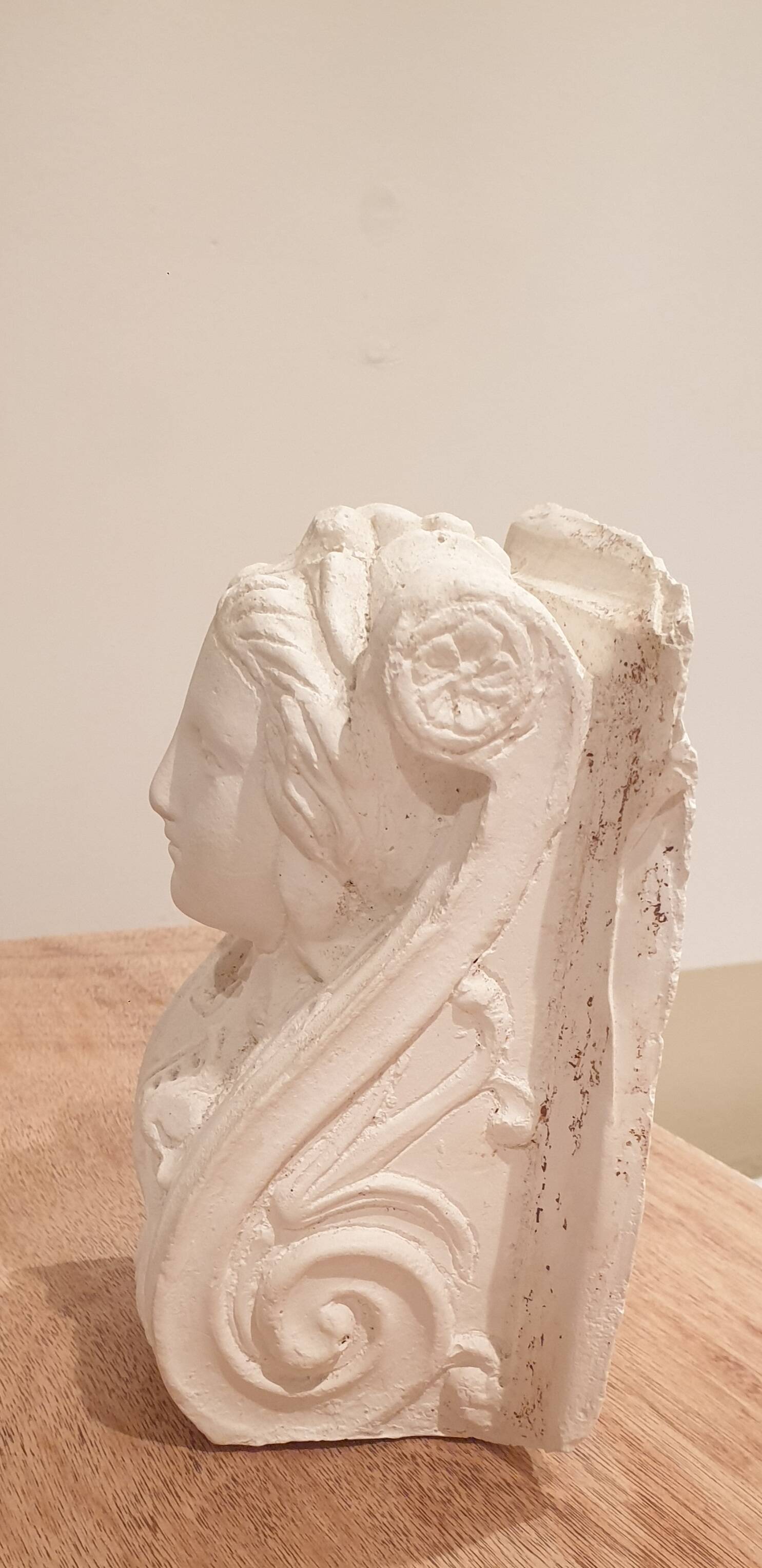 Sculpture element architecture plaster