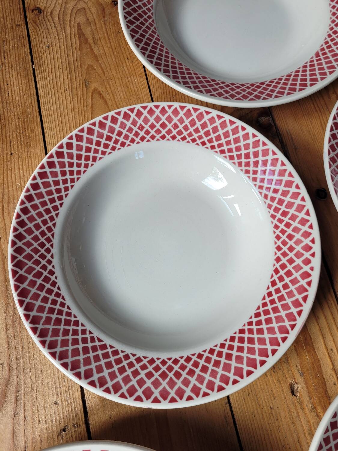 Lot n°2 Six soup plates FB85 Badonviller