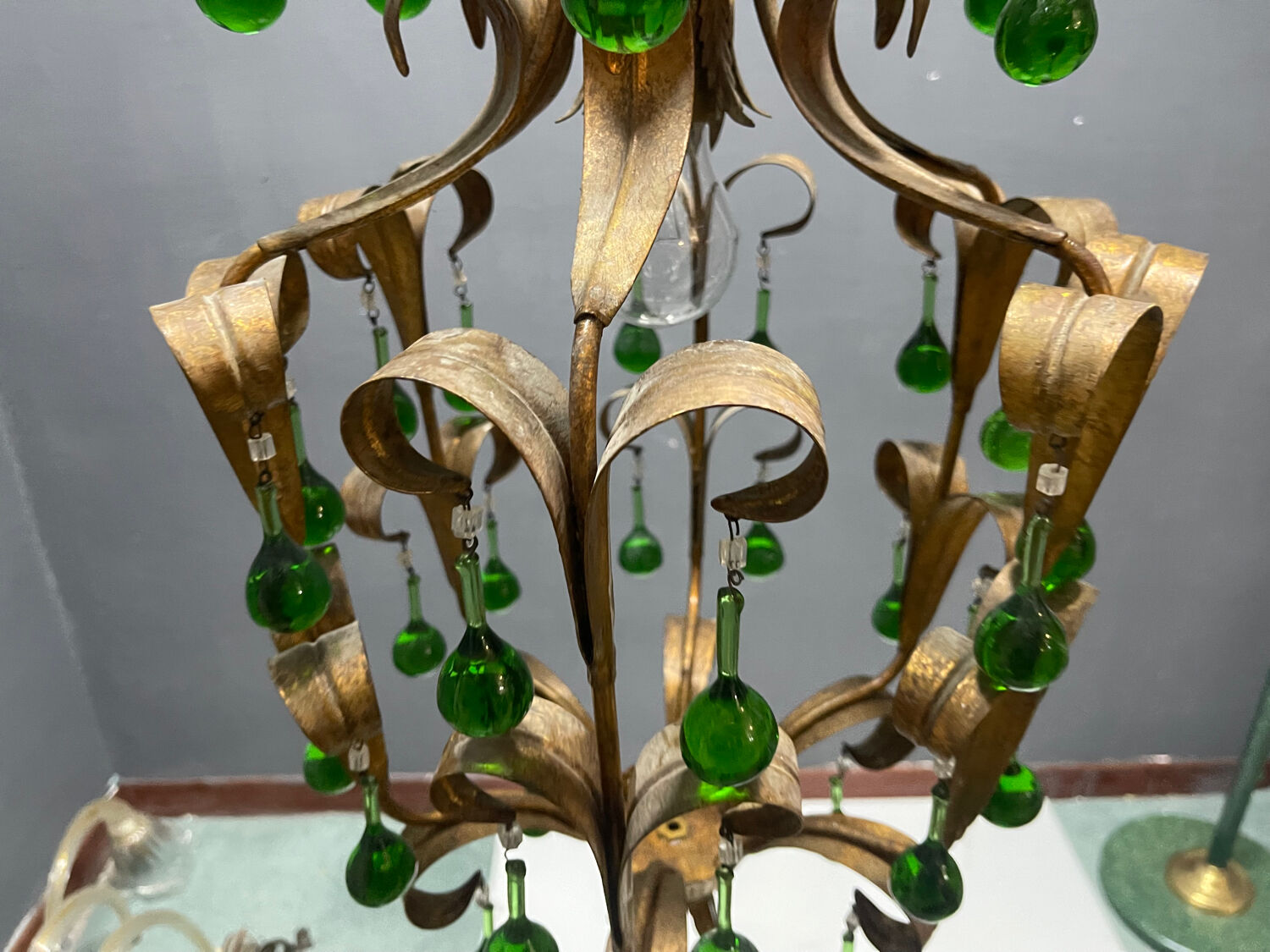 Lustre en verre de Murano Tole vert des années 1960