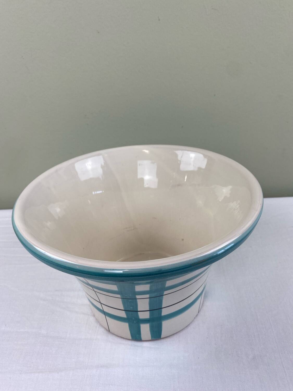 Graphic flowerpot