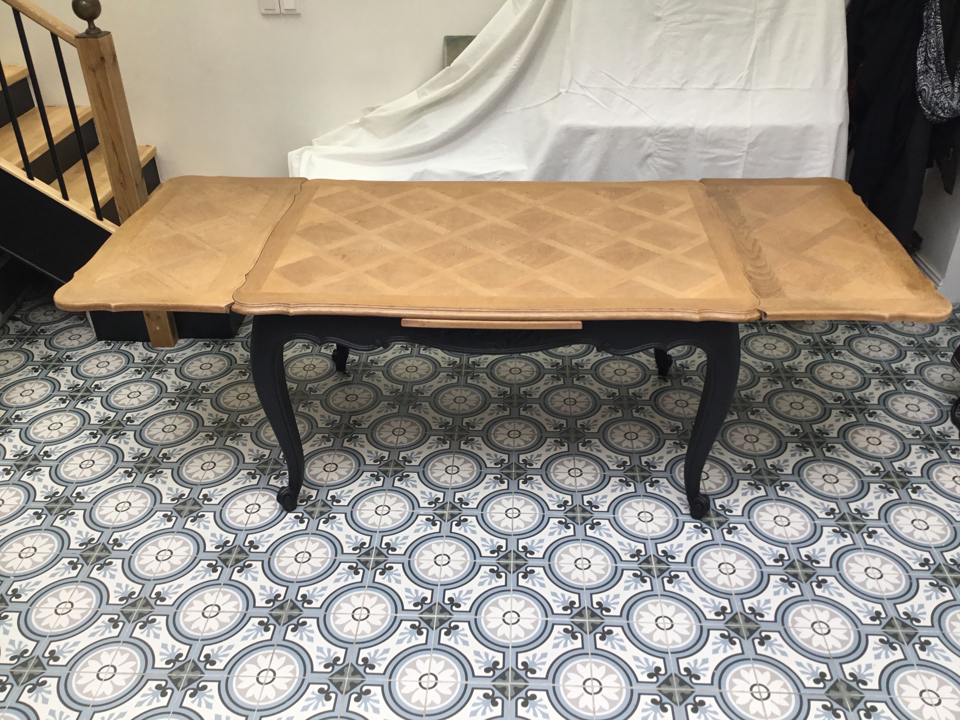 Louis XV style table in oak 1950s/60s