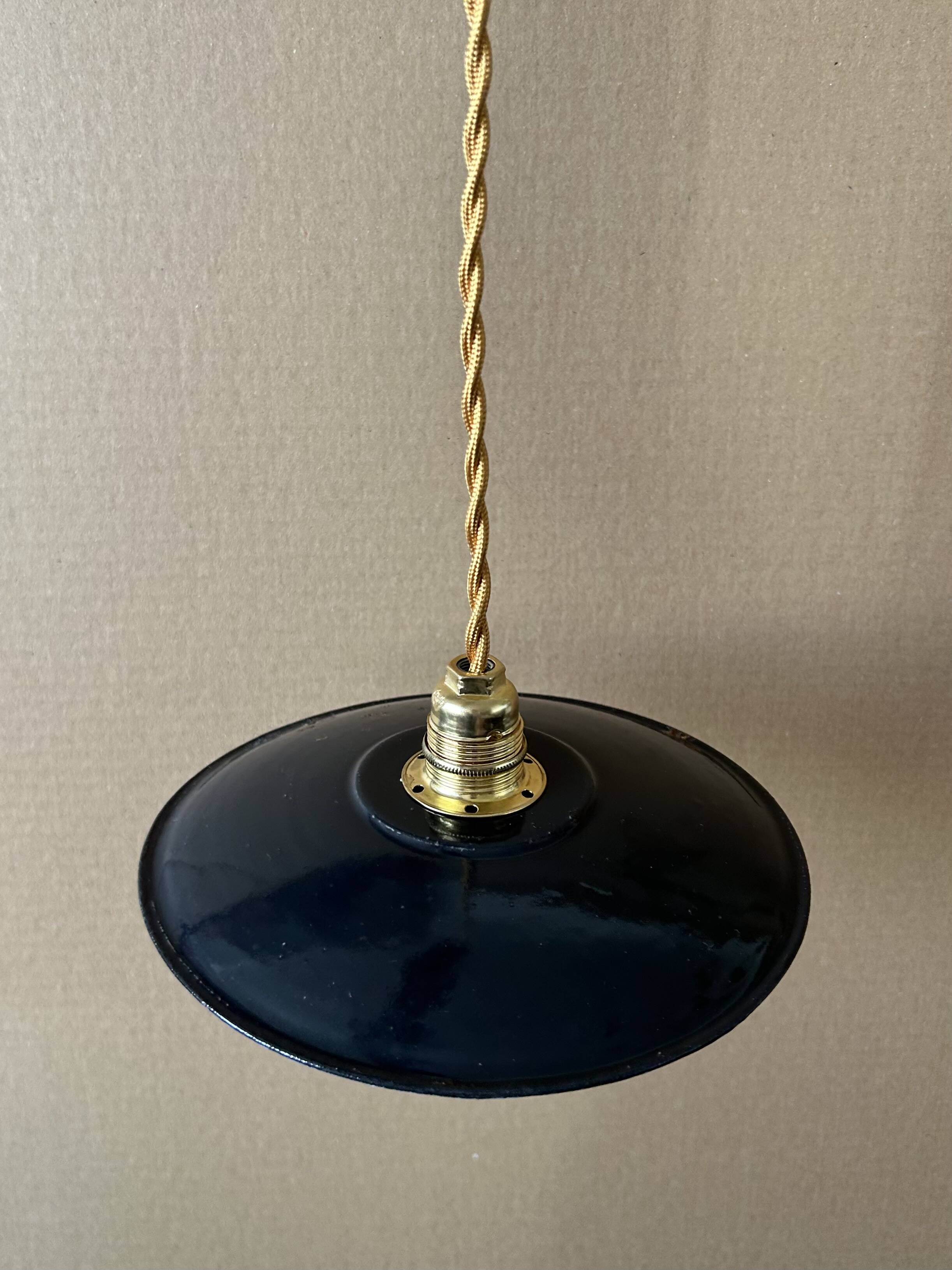 Old black industrial suspension D19.5cm