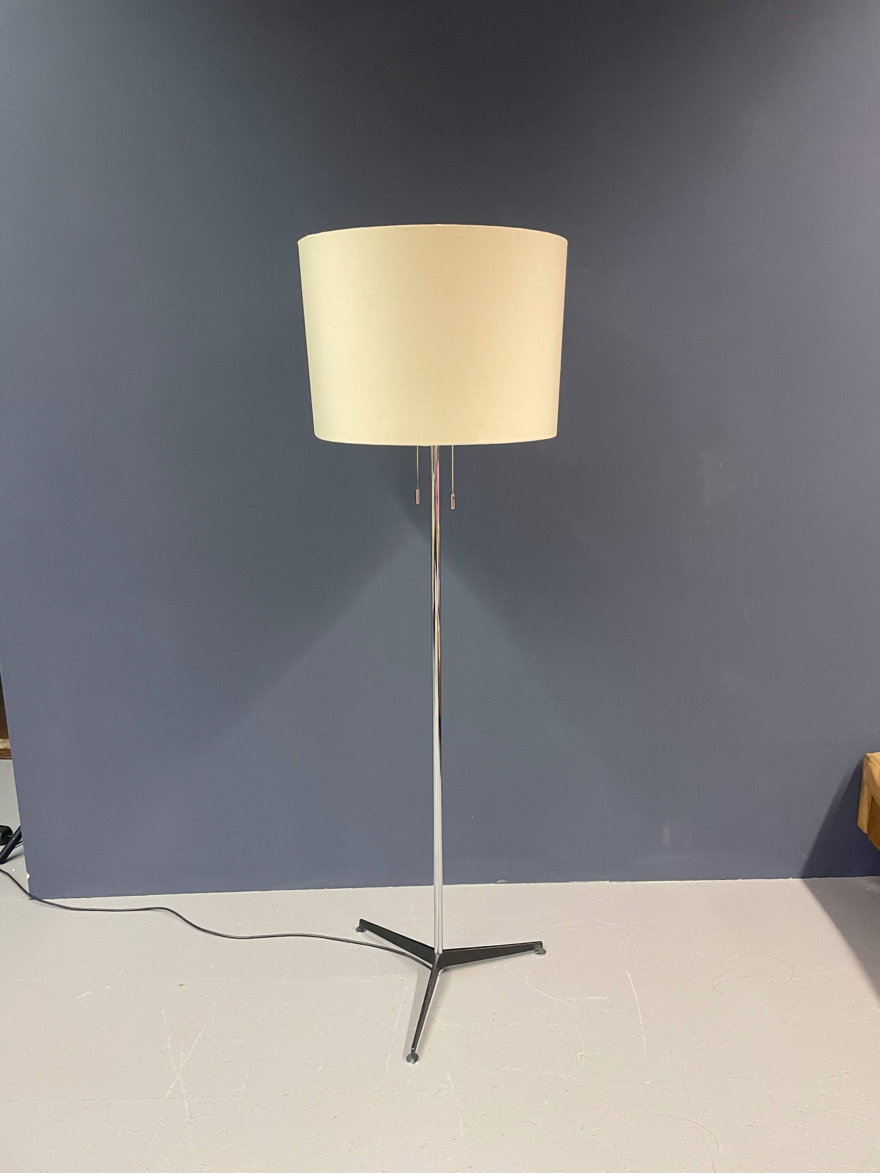 Large floor lamp (Staff brand)