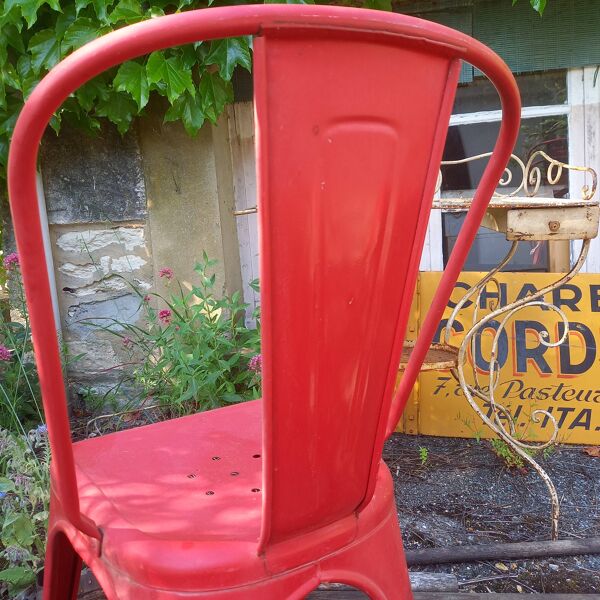 Ancienne chaise Tolix Xavier Pauchard Rouge