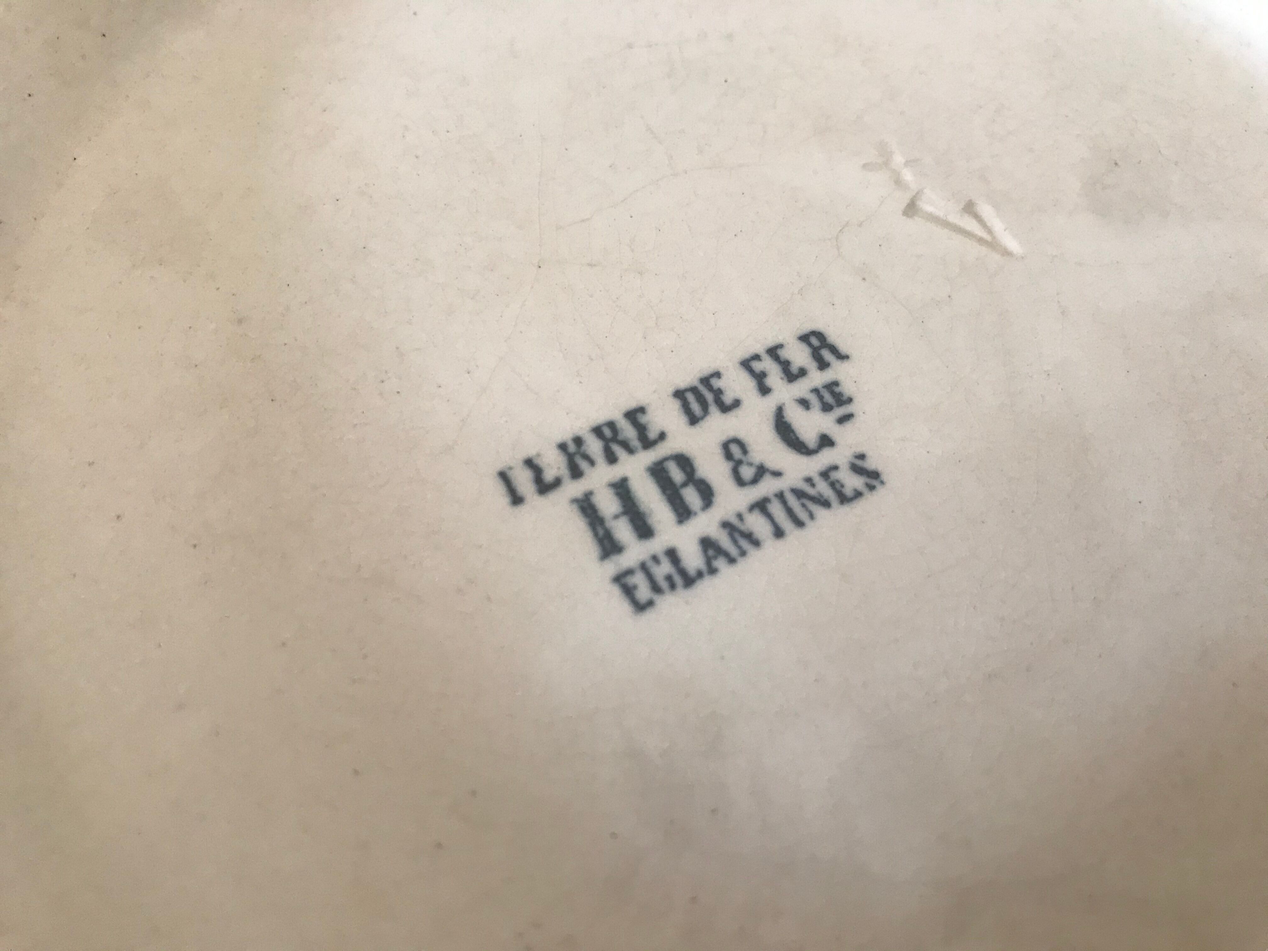 Hollow dish / iron earth bowl