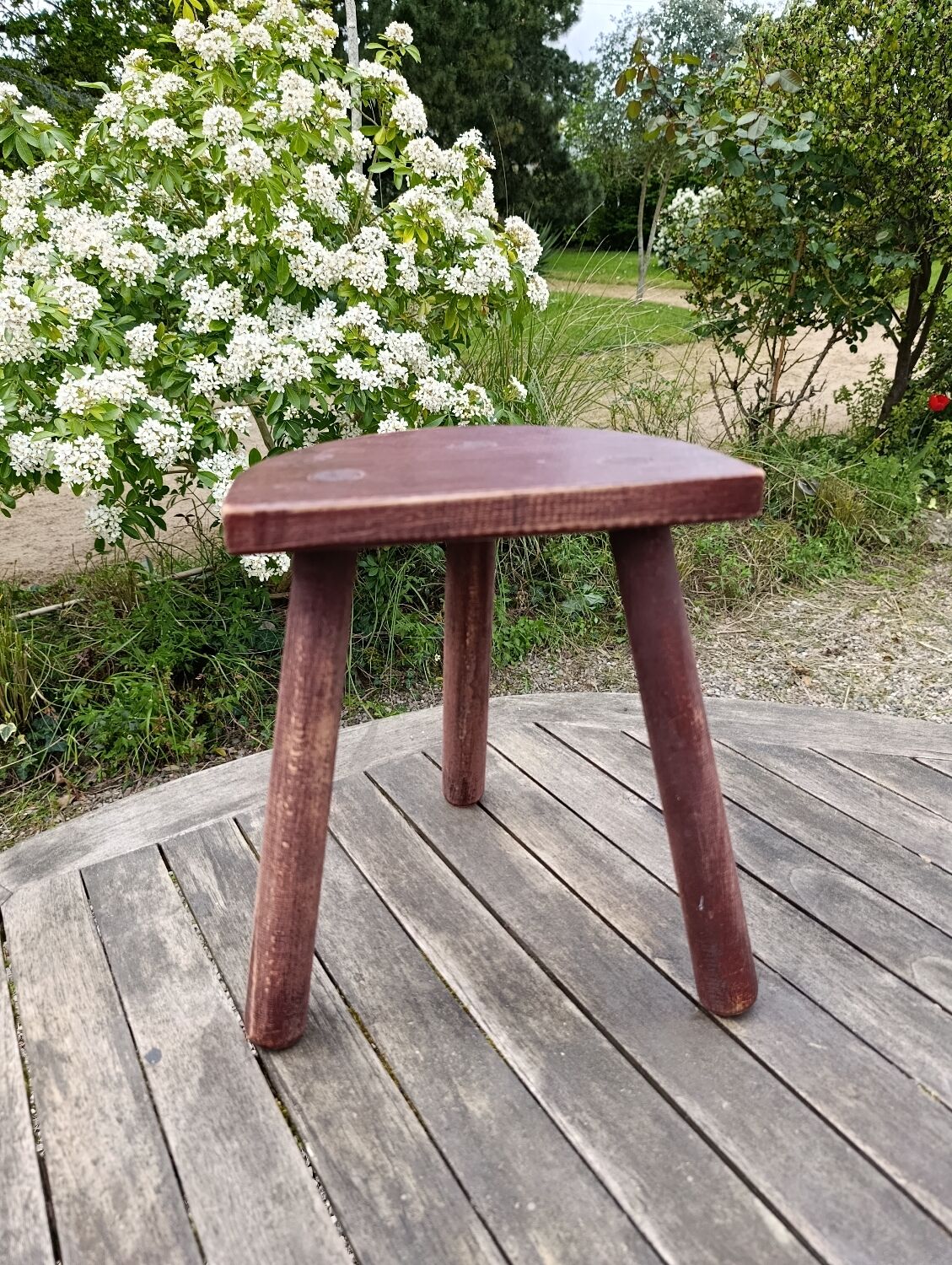 old wooden shepherd's stool tripod half-moon