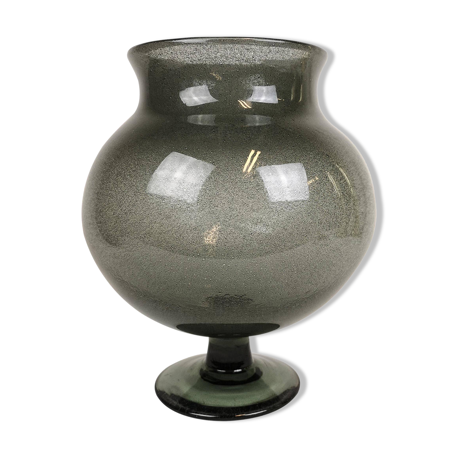 Large mid-century bowl by Erik Höglund, Boda, Sweden.