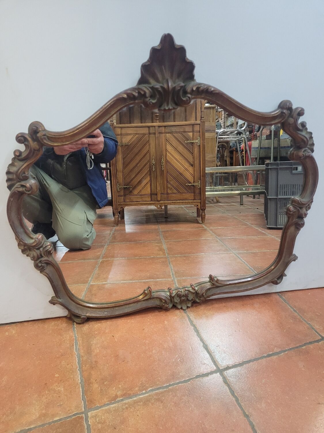 Miroir style Louis XV en chêne patiné doré 79×70cm