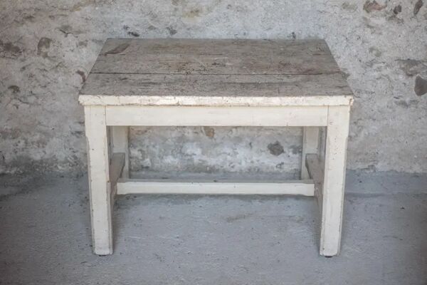 Table bois ancienne, table d'appoint sur roulettes, table de cuisine, décoration intérieure