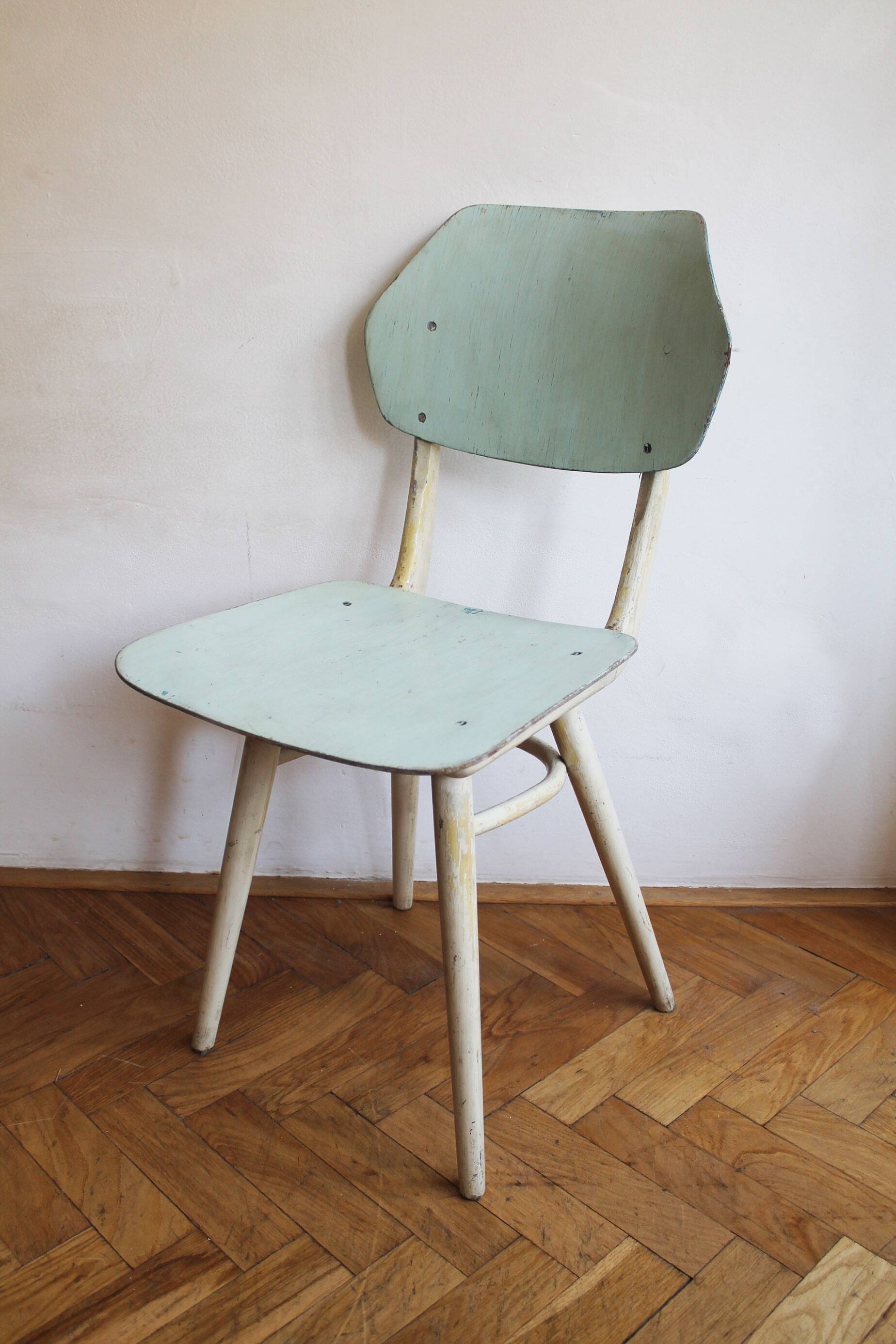 Set of 6 vintage TON chairs in painted wood, Czechoslovakia, 1964