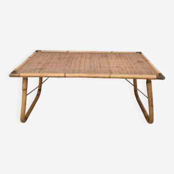 Folding table in bamboo