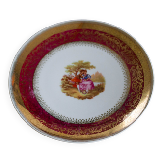 Assiette en porcelaine fragonard rouge