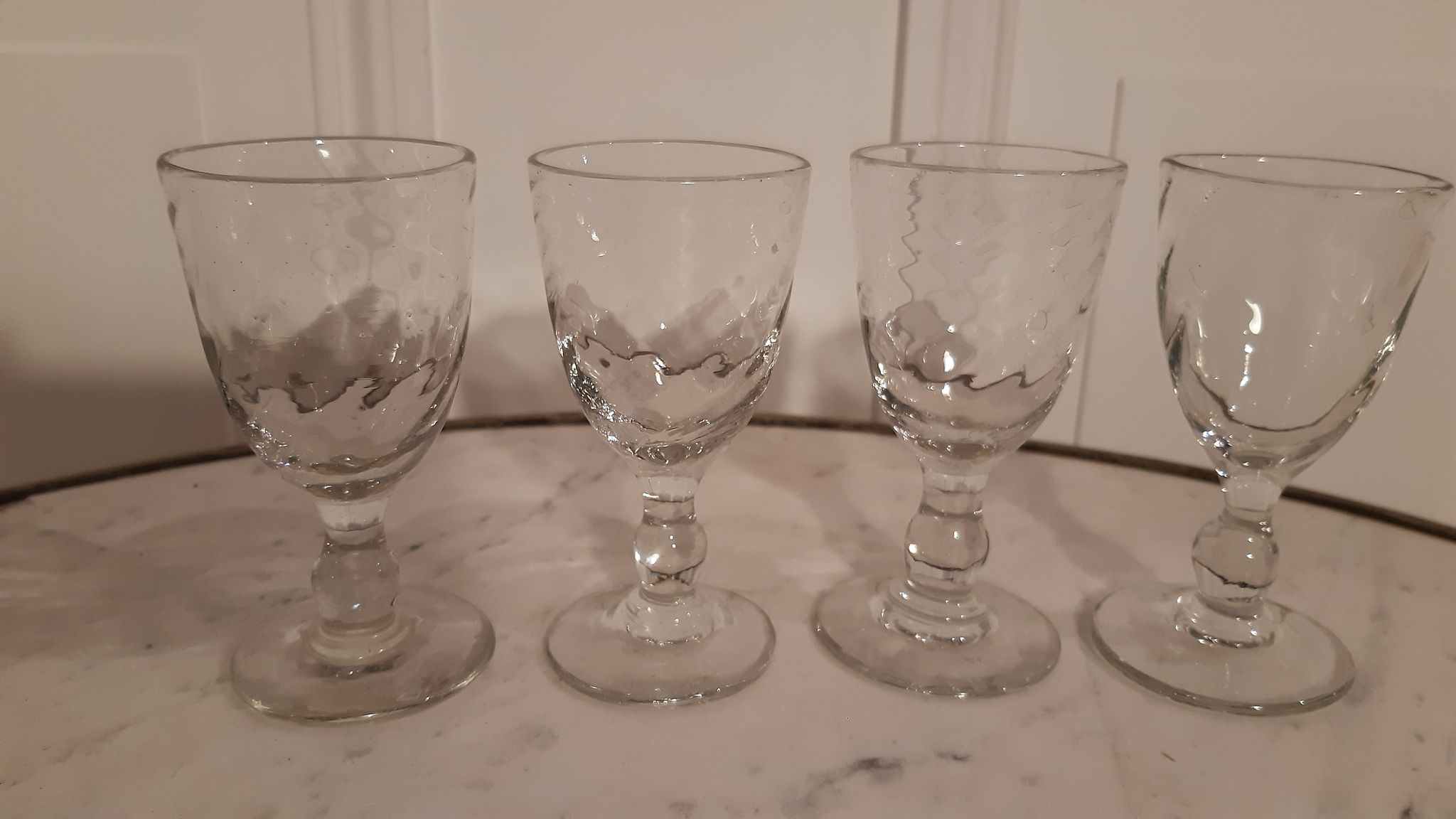 Pop-up Christmas 2022 Set of 4 molded glass wine glasses early twentieth