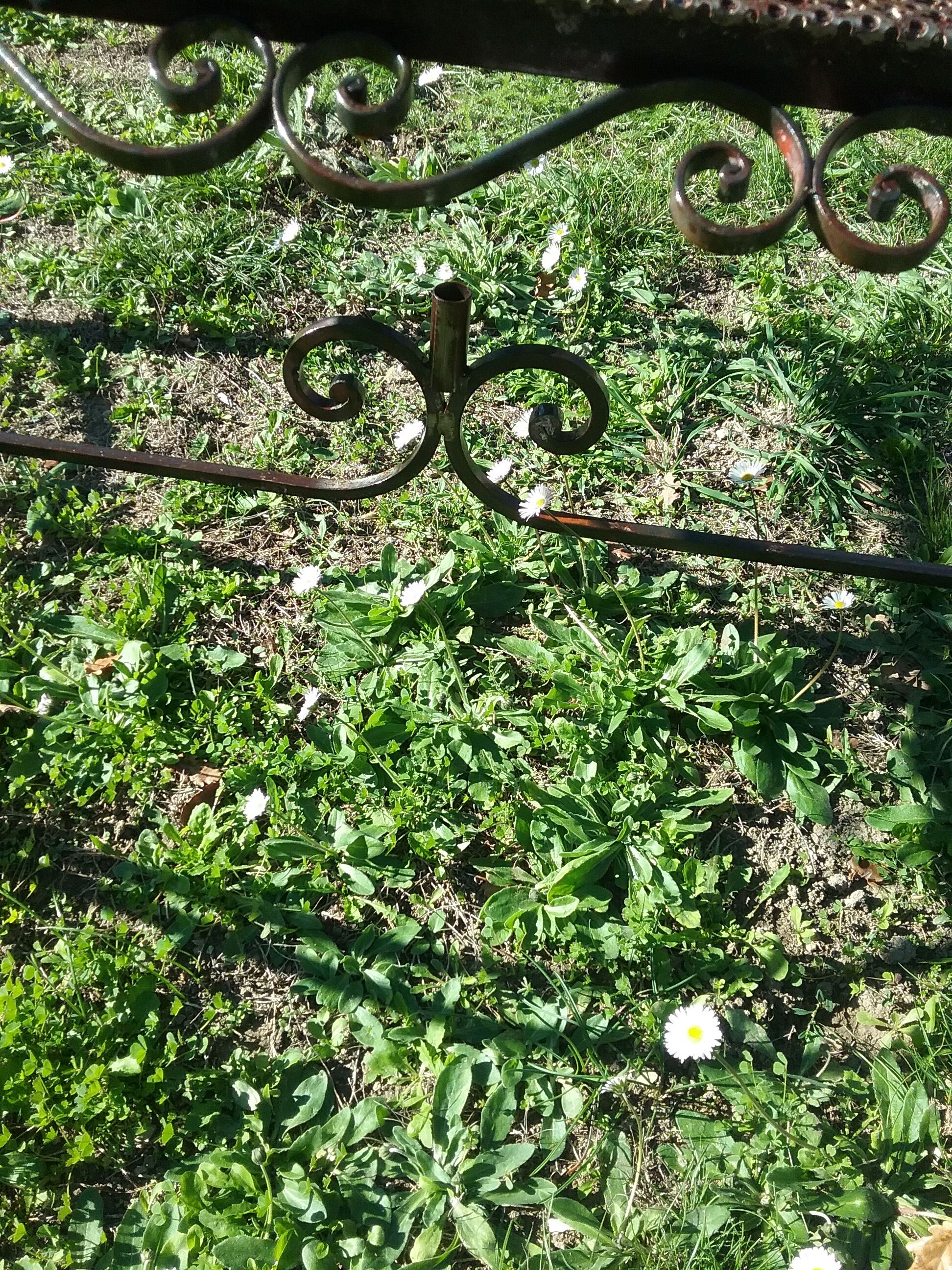 Salon de jardin en fer forgé