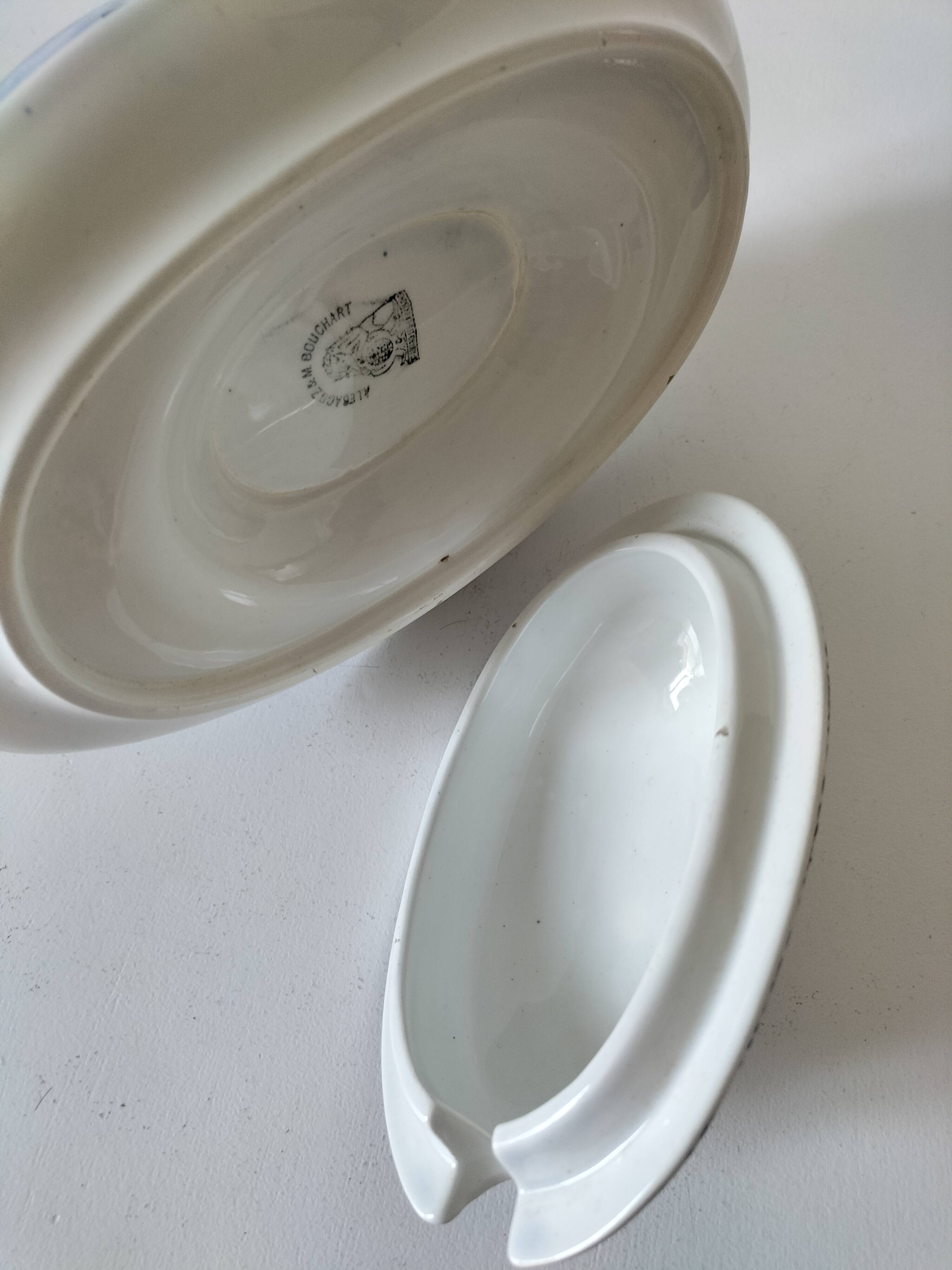 Rare vegetable dish by A. Lebacqz & M. Bouchart, marine decoration