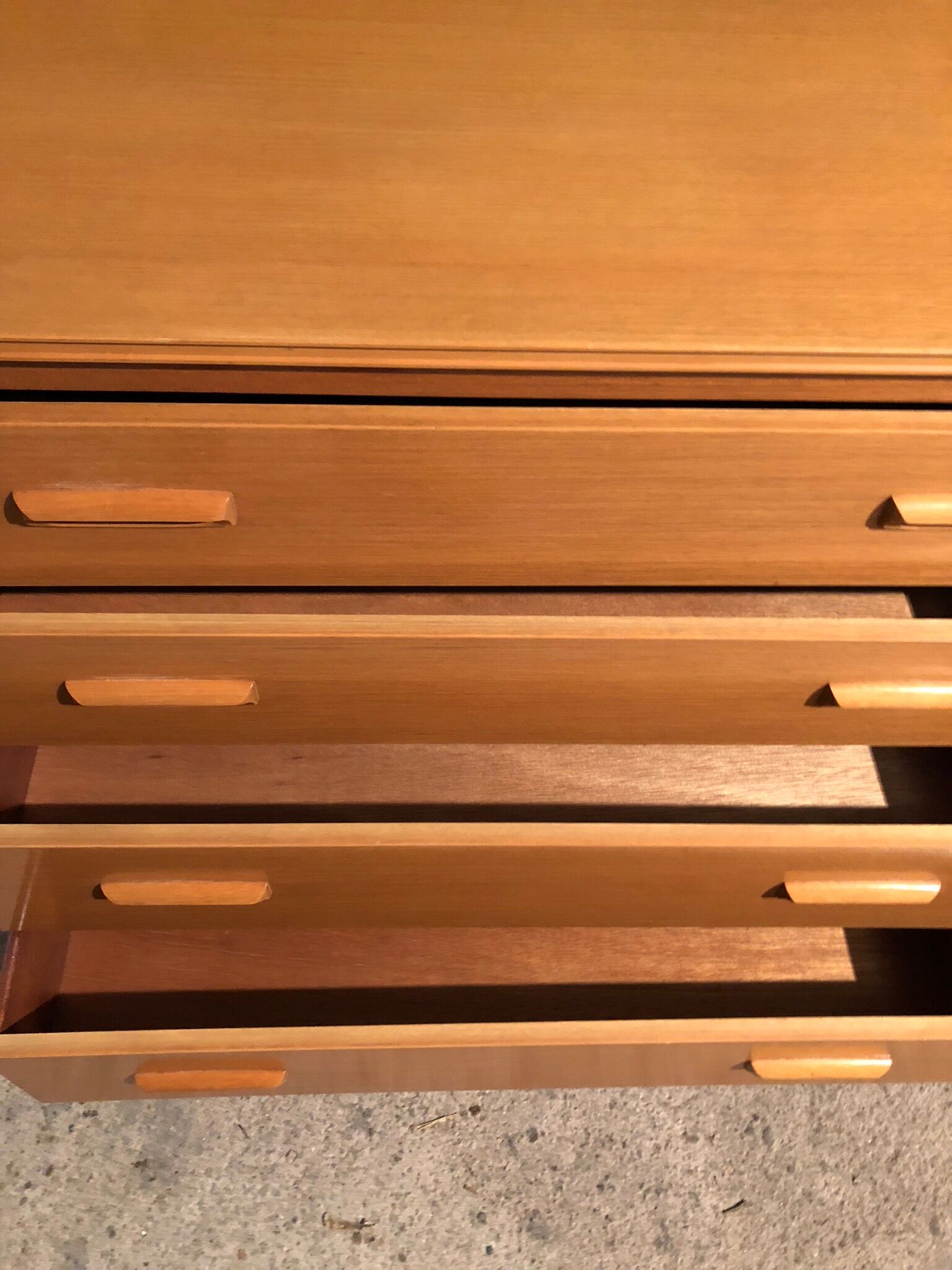 Commode vintage de style scandinave Lebus