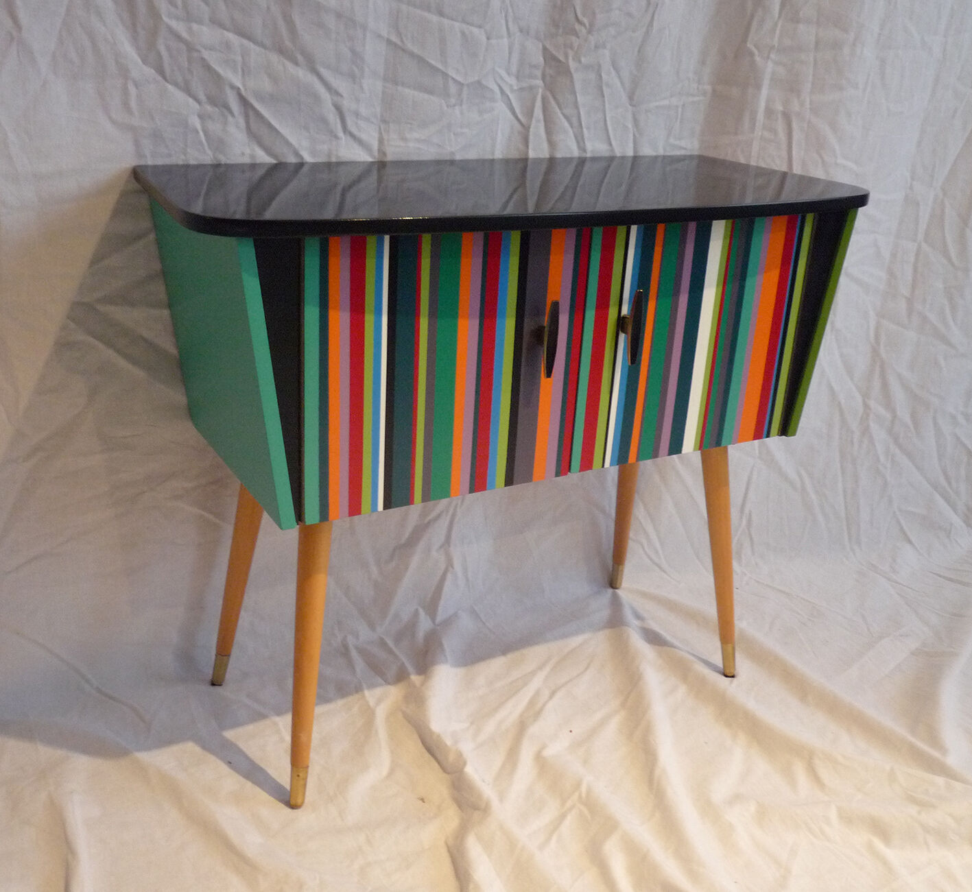 Mini dresser 2 door