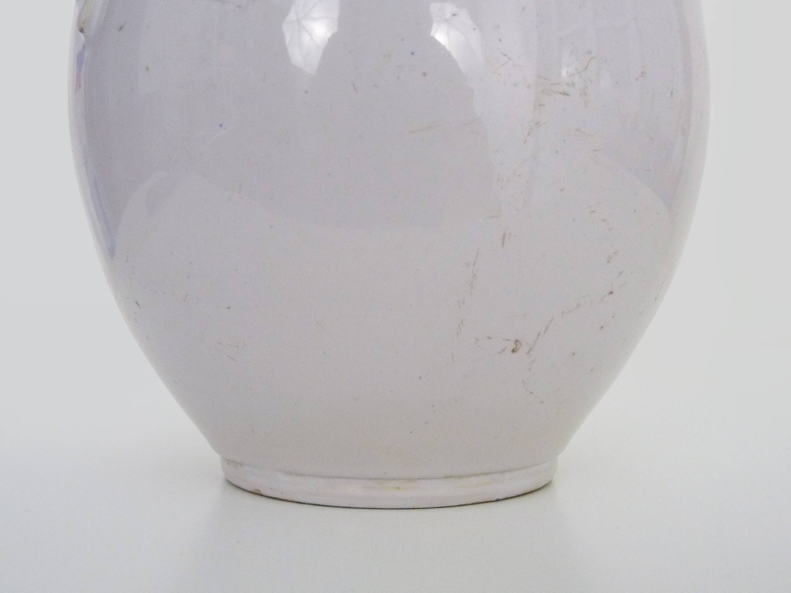 Glazed white confit pot, south west of France. Storage jar. Pyrenees 19th century