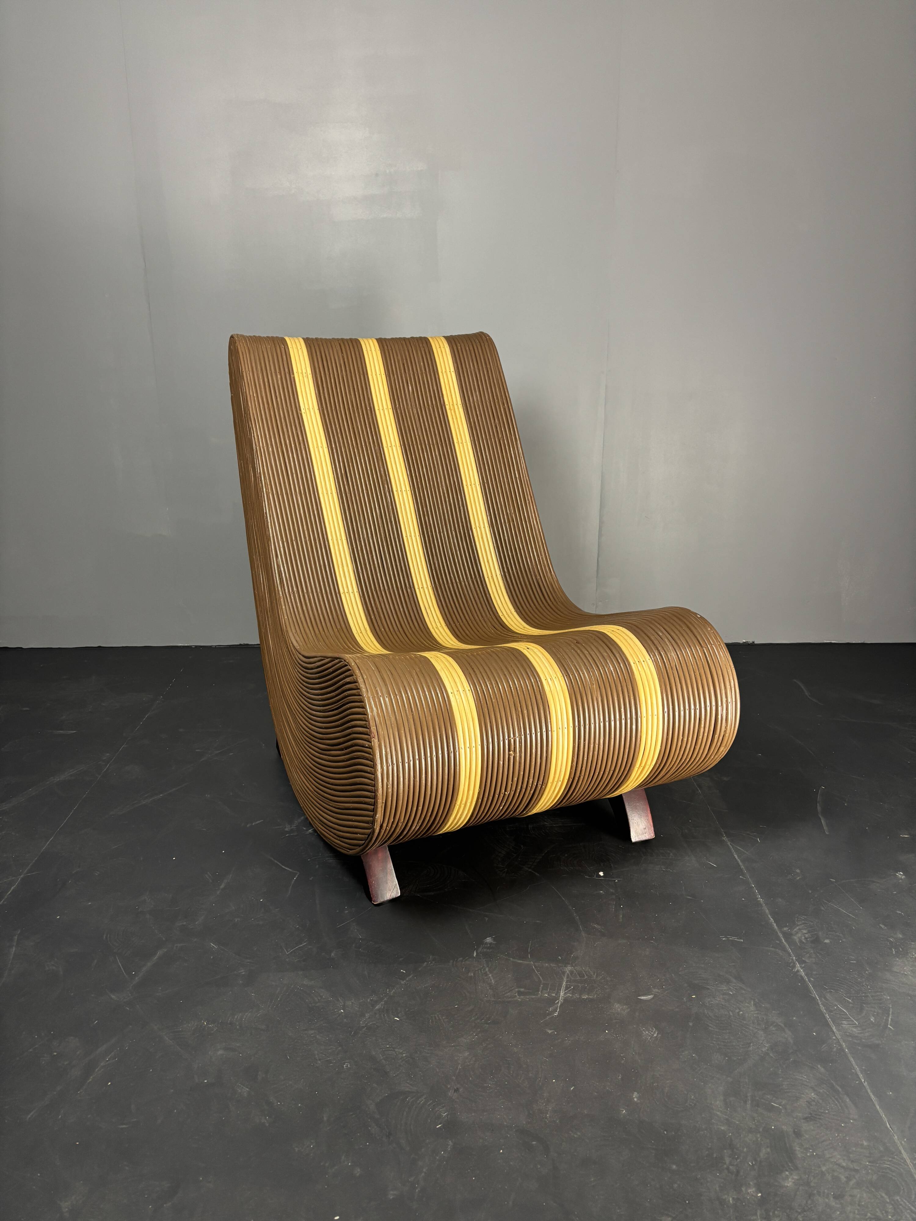 Curvy wavy pencil reed rattan bamboo low lounge chair, 1970s