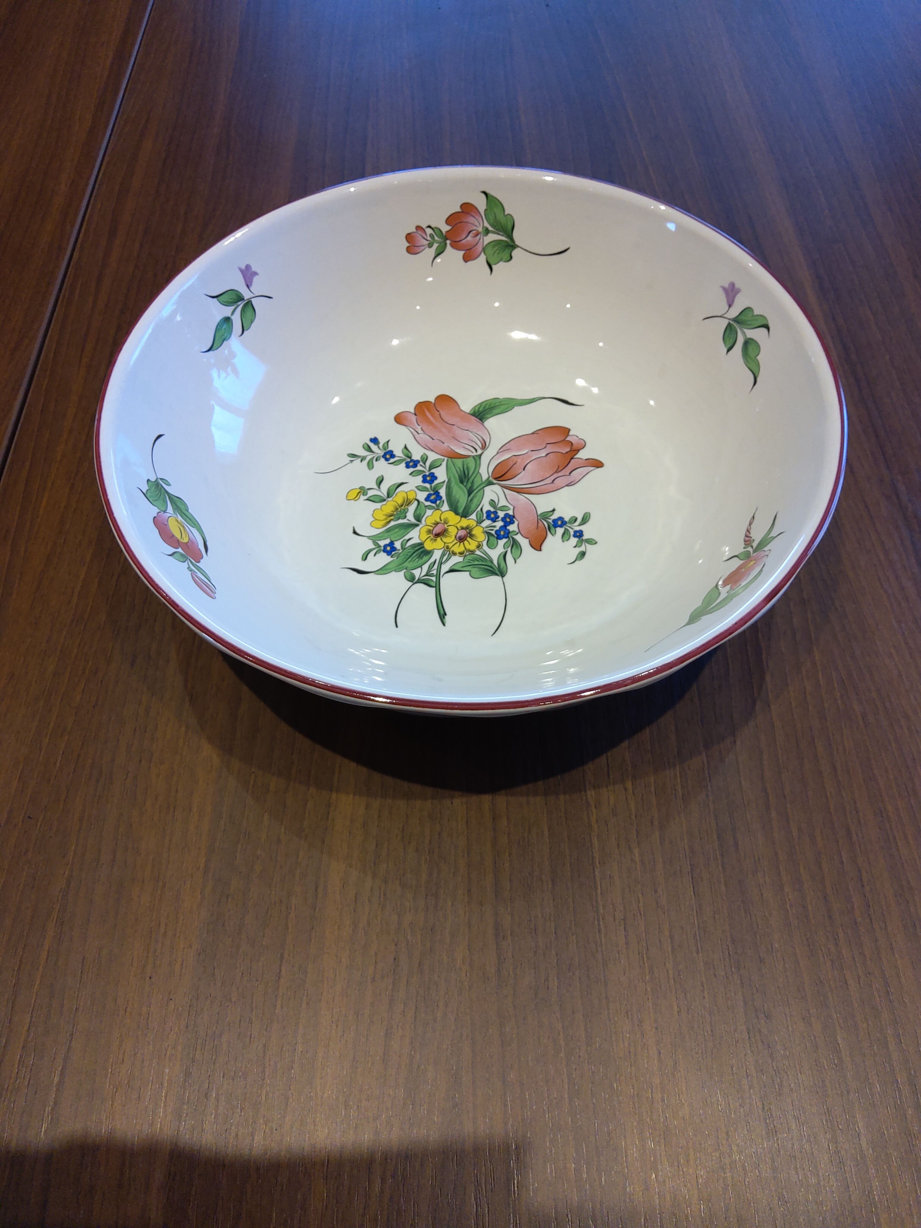 Lunéville dinnerware set