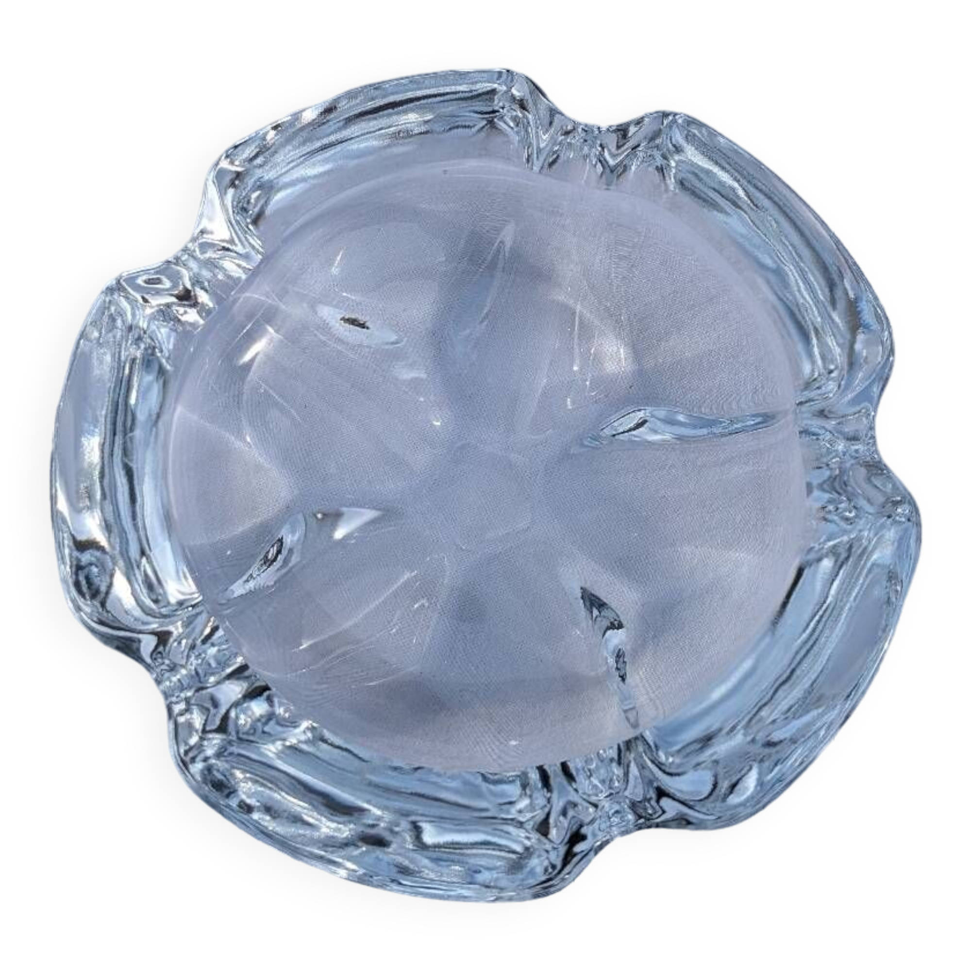 Flower shaped glass ashtray